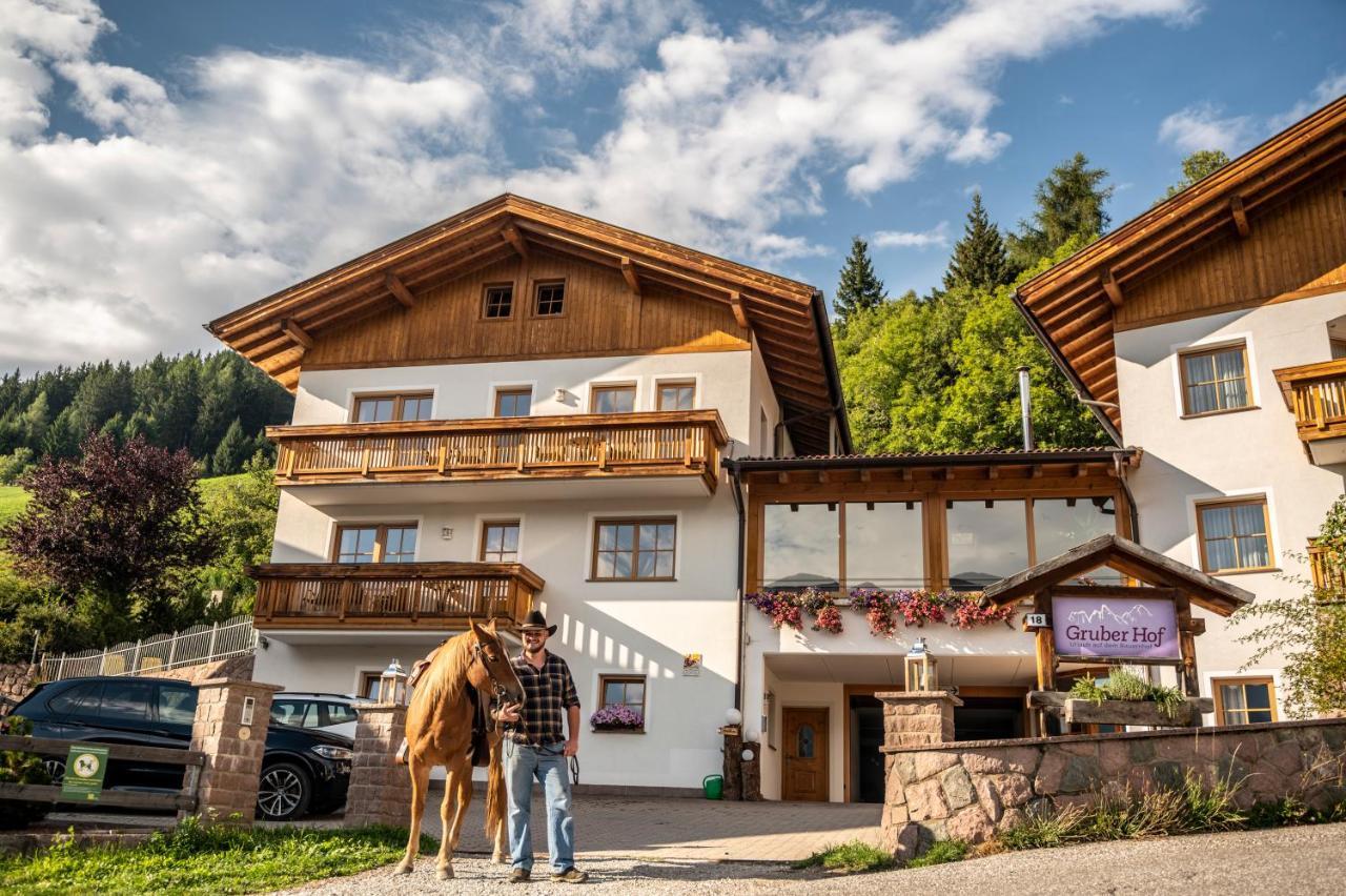 Appartamento Gruberhof Coll Funes  Esterno foto